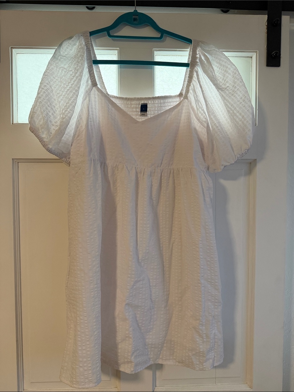 Old Navy White Puff-Sleeve Square Neck Tunic